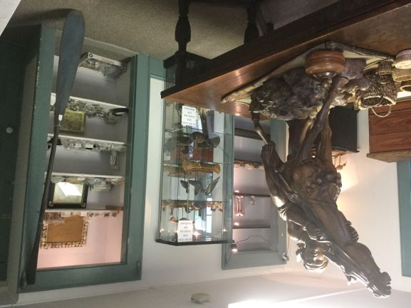 Inside the house shops