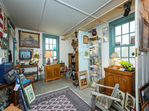 Inside the house shops