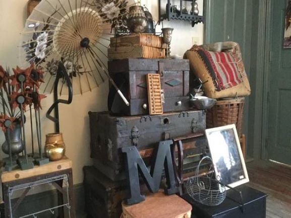 Inside the house shops
